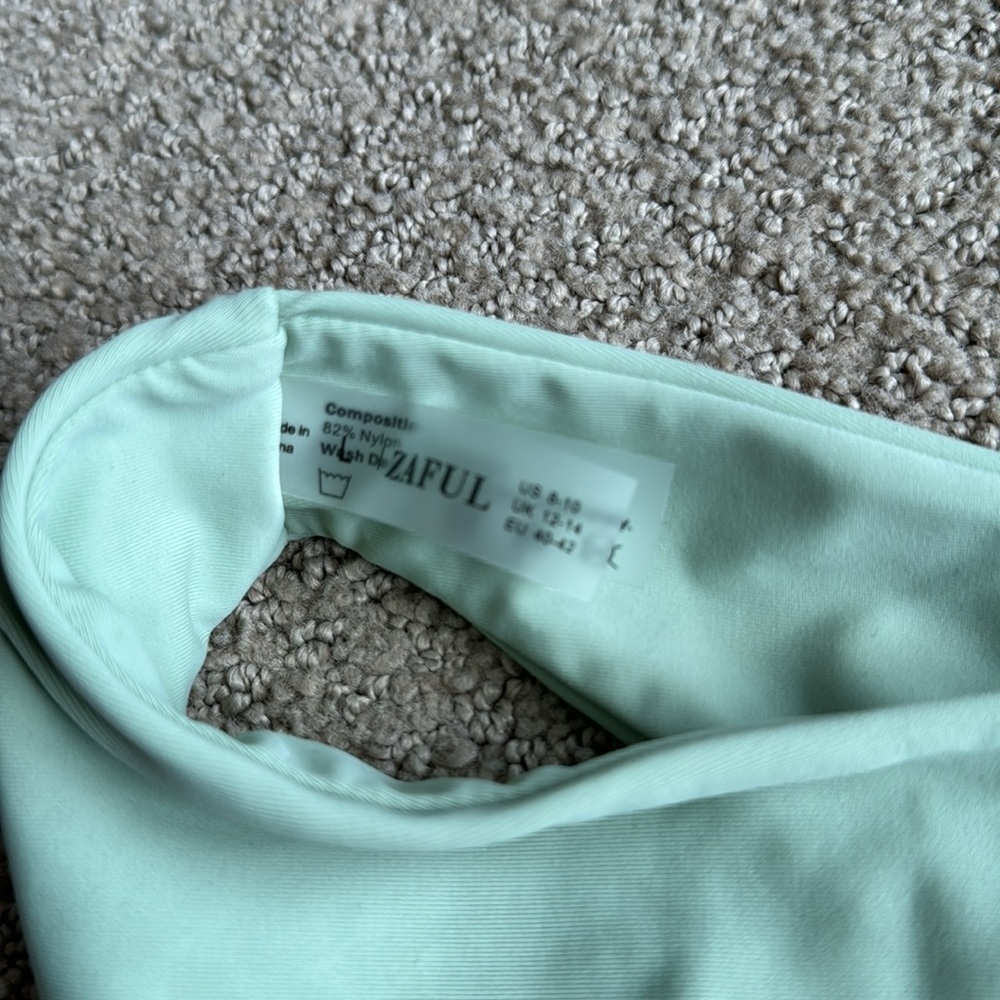 106‎ NWT ZAFUL Women's Solid Spaghetti Strap Bralette Bikini Set - Size Large - Picture 6 of 9